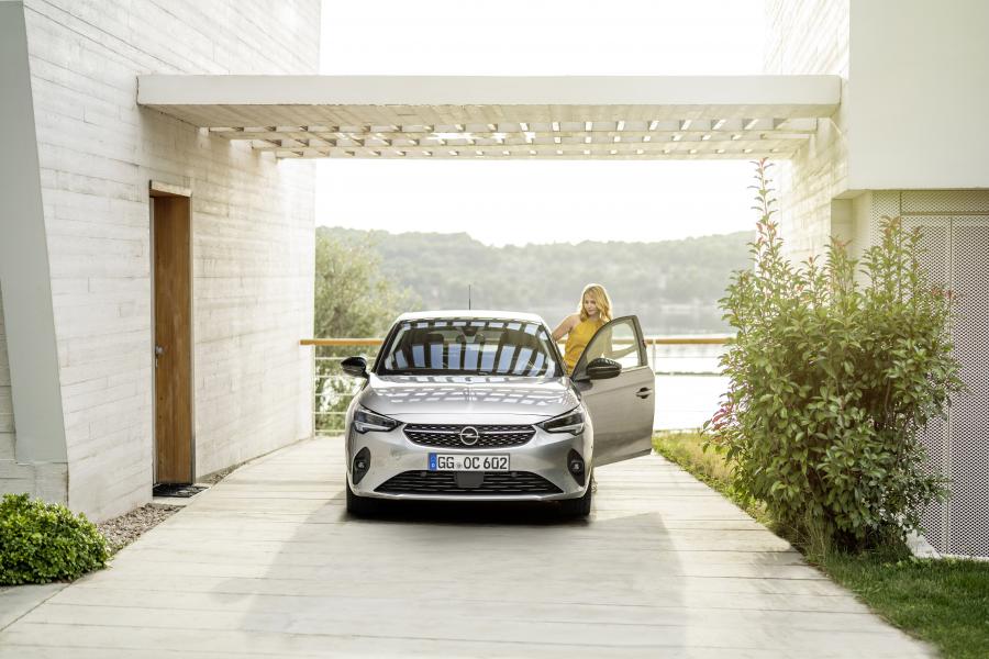  Opel Corsa (F) 2019 года  (фото 32 из 35)